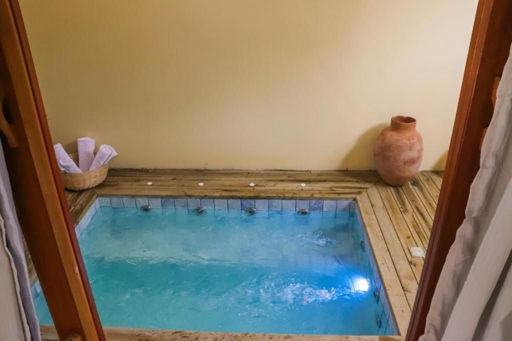 Suites Taipe Trancoso Eksteriør billede