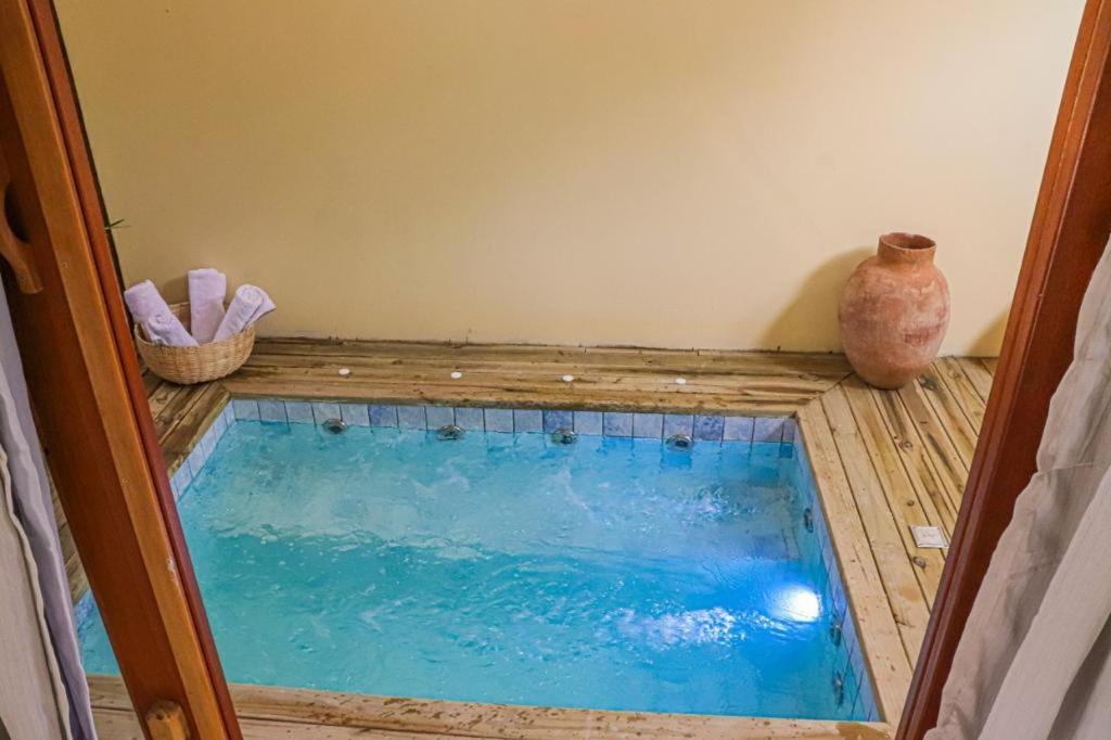 Suites Taipe Trancoso Eksteriør billede